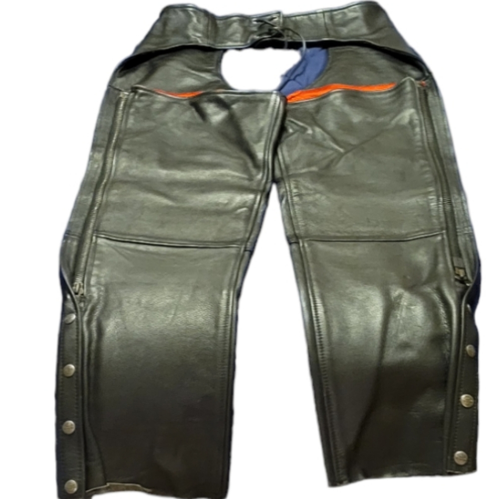 Milwaukee Women's Leather Chaps (Black, Medium)